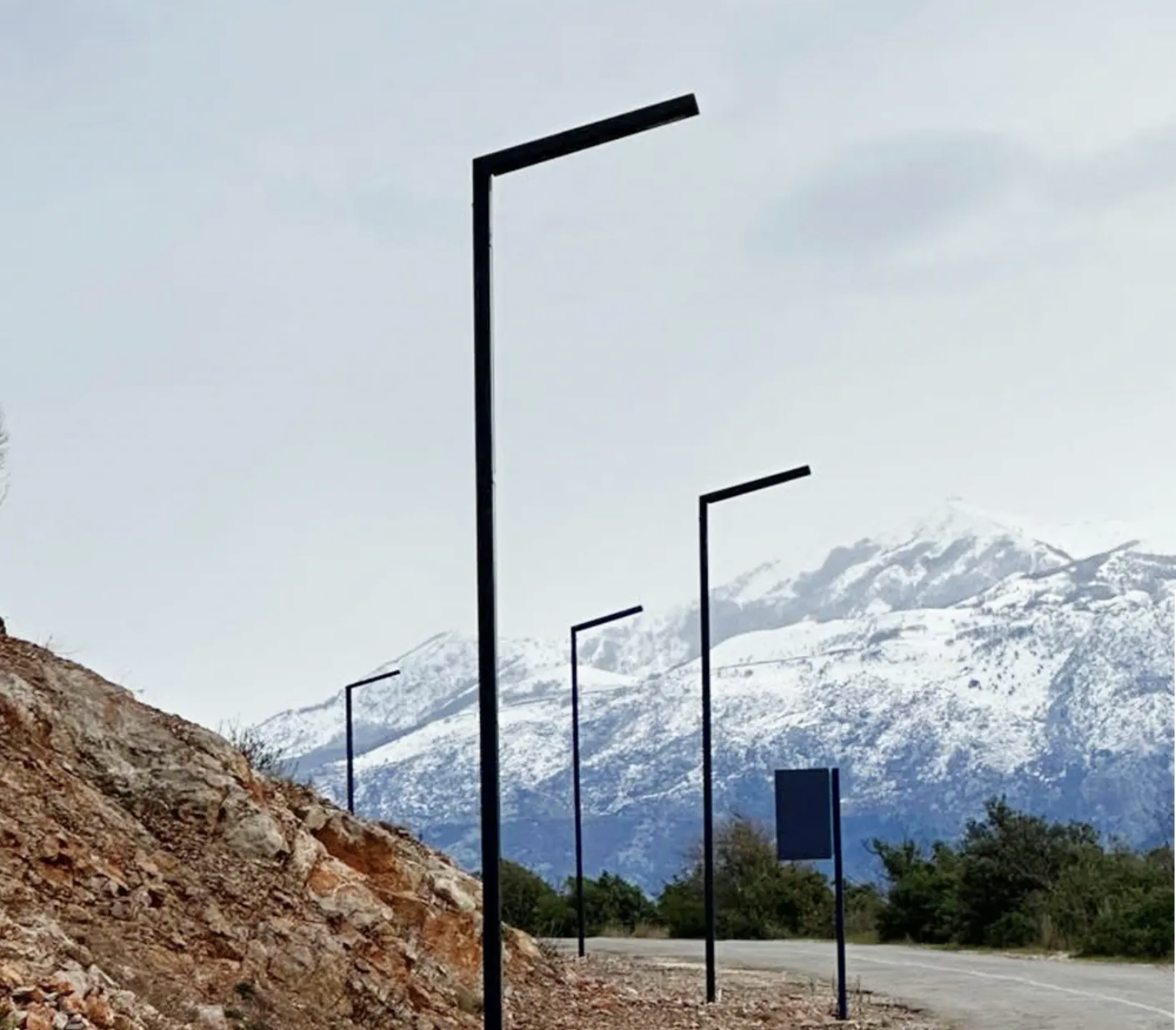 Engo lights on the street